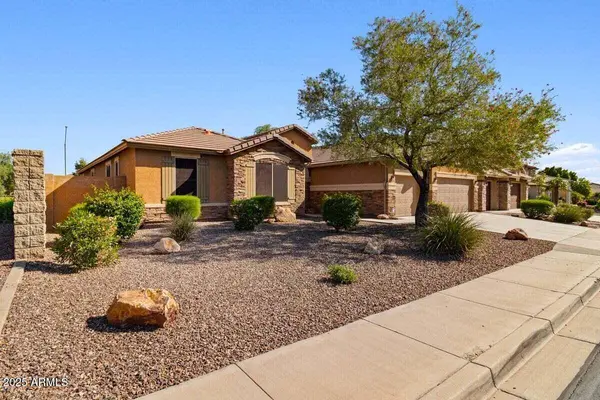 18306 W BECK Lane, Surprise, AZ 85388