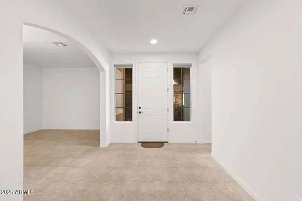 18306 W BECK Lane, Surprise, AZ 85388