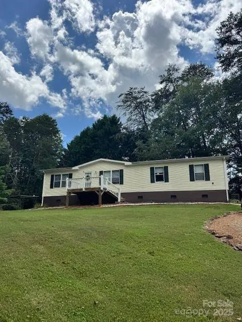 6337 Fairlane ST, Hickory, NC 28602