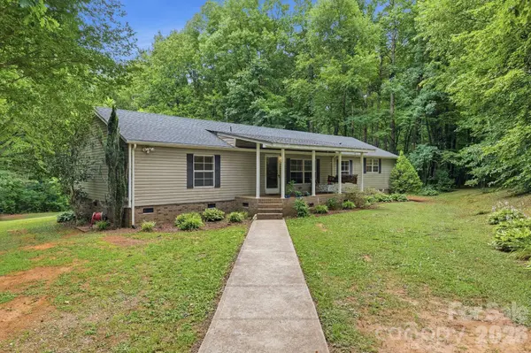 365 Sunflower RD, Statesville, NC 28625