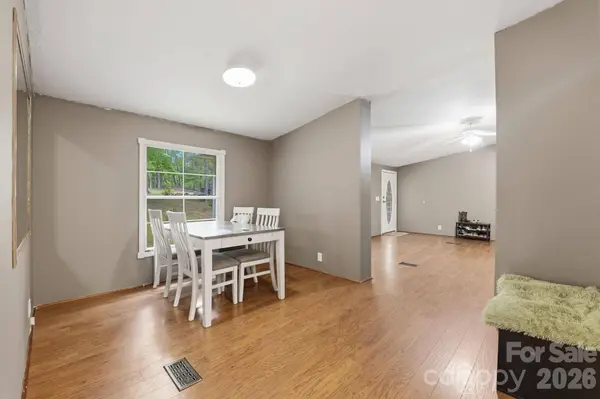 365 Sunflower RD, Statesville, NC 28625