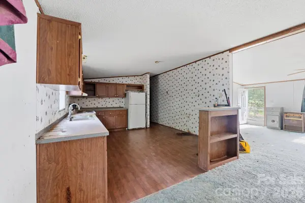 453 Helen Young DR, Linwood, NC 27299
