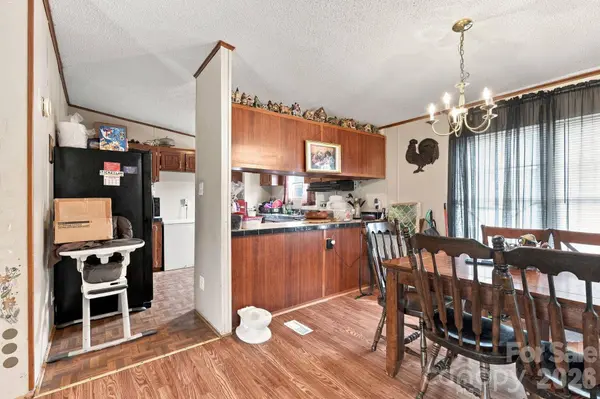 3395 Sorrells Baxter RD, Cherryville, NC 28021