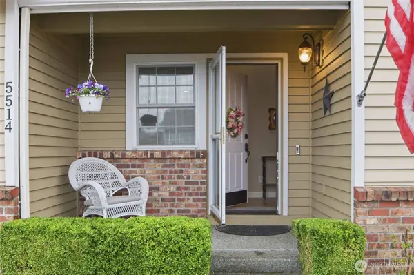 5514 67th ST NE, Marysville, WA 98270
