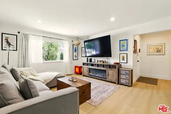 11813 Runnymede St #36, North Hollywood, CA 91605