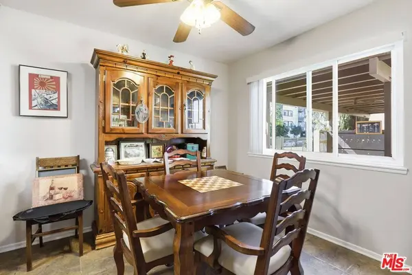 11813 Runnymede St #30, North Hollywood, CA 91602