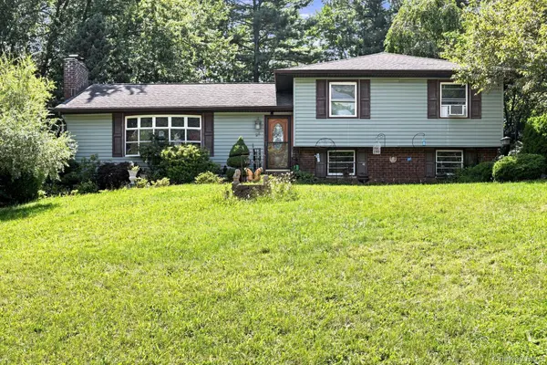 26 Monroe DR