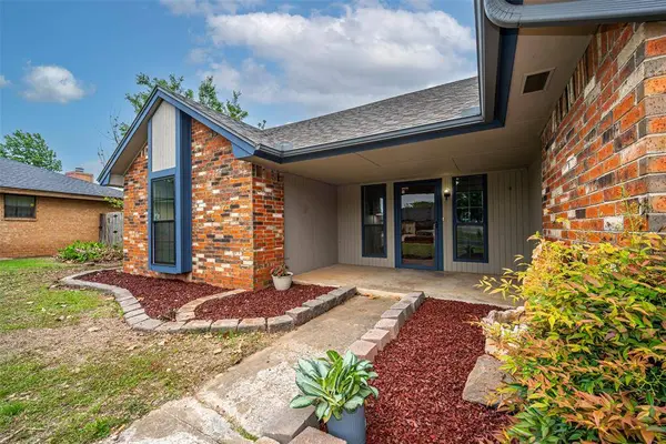 1602 Vanessa DR, Norman, OK 73071