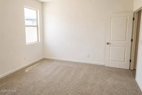 4477 W Greenleaf Drive, San Tan Valley, AZ 85144