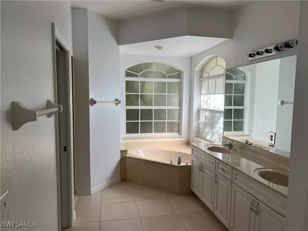 3701 Eagle Pass ST, North Port, FL 34286