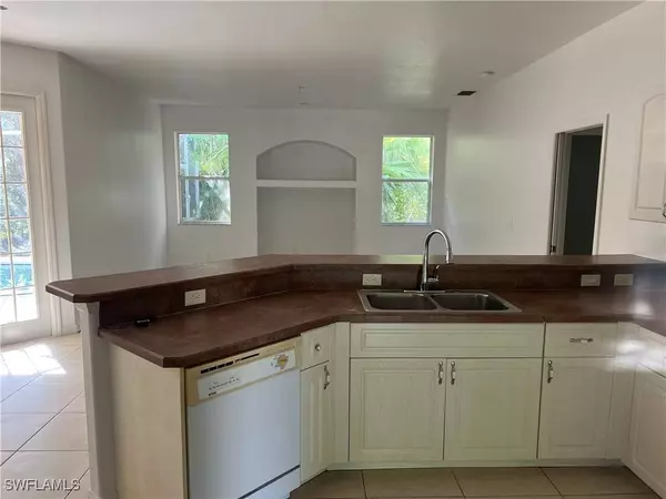 3701 Eagle Pass ST, North Port, FL 34286