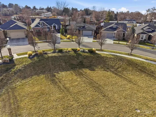 11361 Bakula, Boise, ID 83709