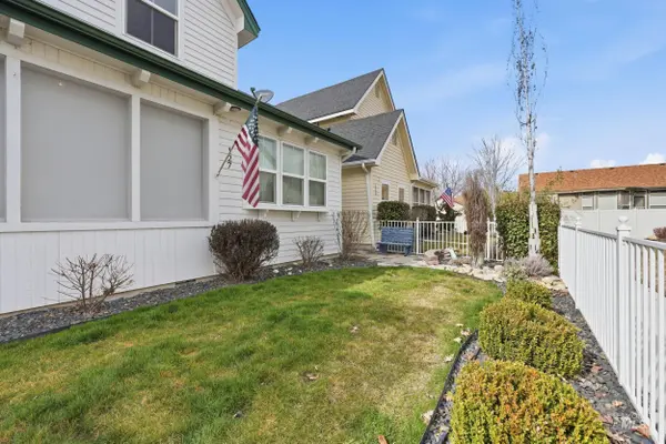 127 Mathie, Eagle, ID 83616