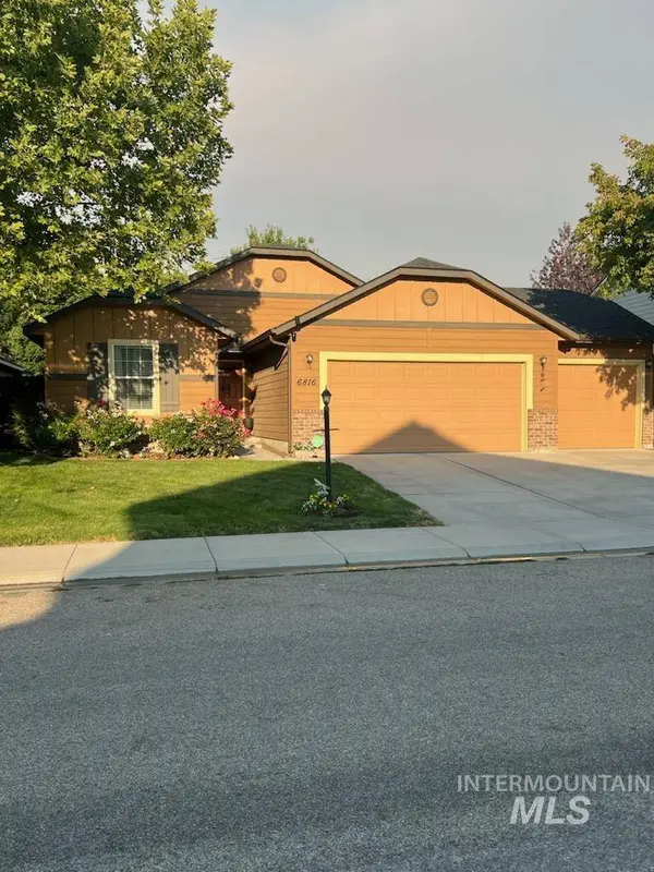 6816 S Mistyglen, Boise, ID 83709