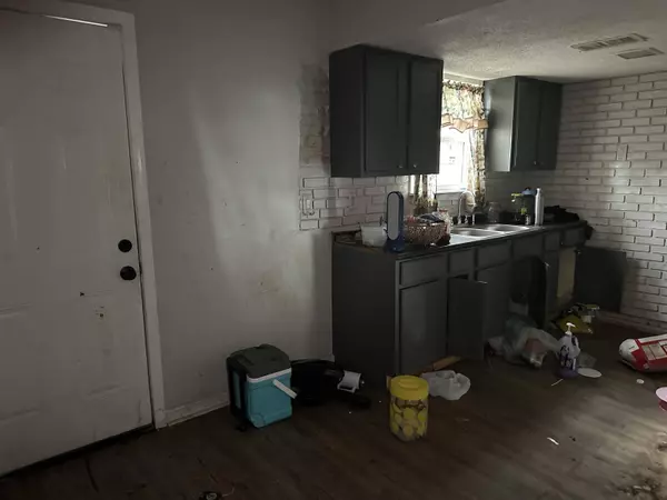 3067 ST CROIX PL #83, Memphis, TN 38127