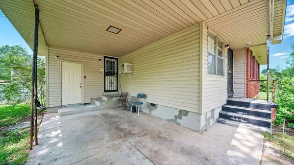 3981 HAMMETT DR, Memphis, TN 38109