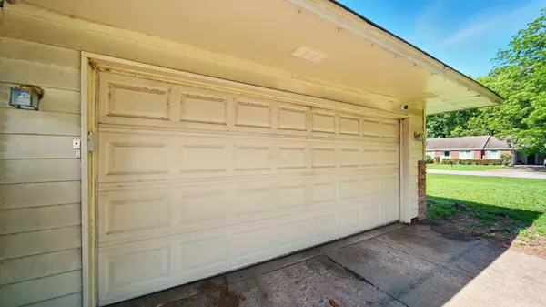 4292 MICKEY DR, Memphis, TN 38116