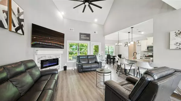 720 WOODLAND FOX CV, Cordova, TN 38018