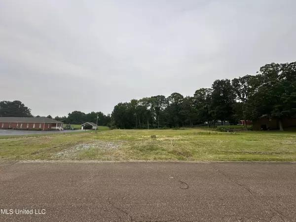 12172 Goodman Road, Olive Branch, MS 38654