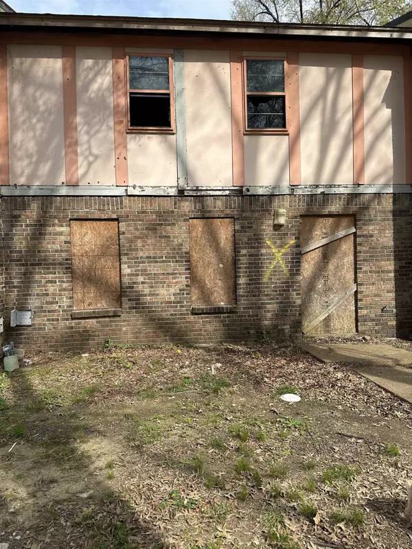 3055 ST CROIX PL #74, Memphis, TN 38127