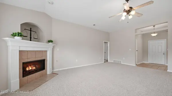 9189 William Paul Drive, Olive Branch, MS 38654
