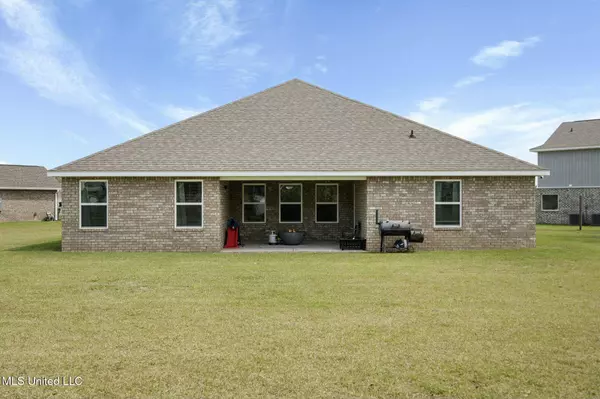 15361 Leighwood Lane, Biloxi, MS 39532