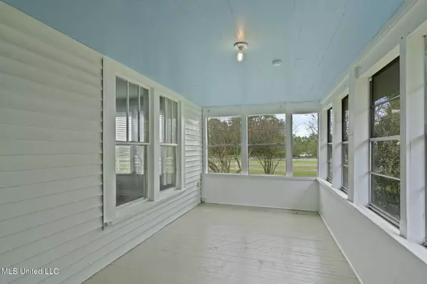 2910 Ms-53, Poplarville, MS 39470