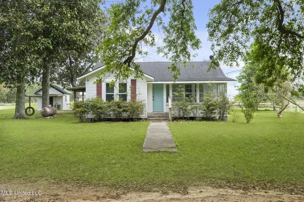 2910 Ms-53, Poplarville, MS 39470