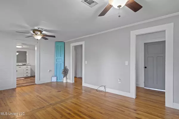 2910 Ms-53, Poplarville, MS 39470