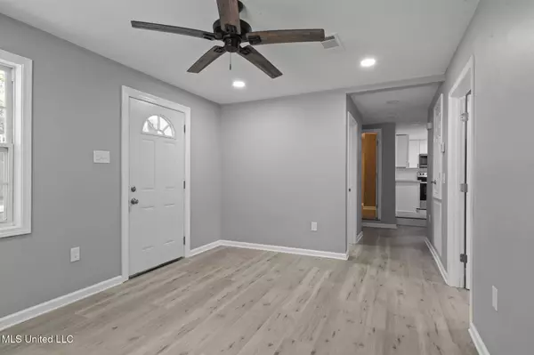 370 Mcgregor Street, Wiggins, MS 39577