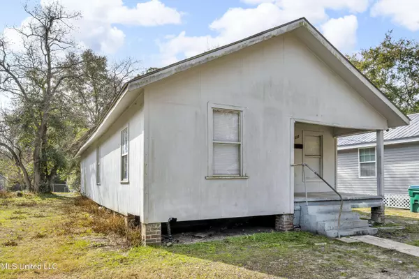 1317 20th Street, Gulfport, MS 39501