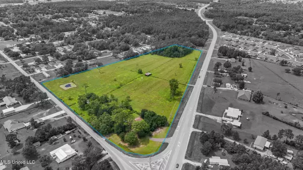 14500 Mcclellan Road, Biloxi, MS 39532