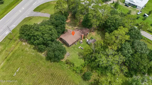 14500 Mcclellan Road, Biloxi, MS 39532