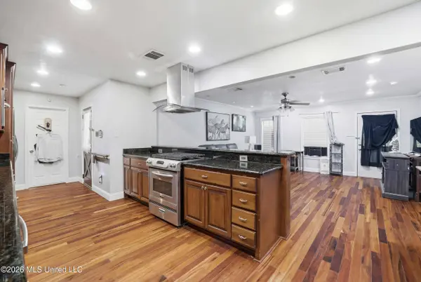 12523 Hudson Krohn, Biloxi, MS 39532