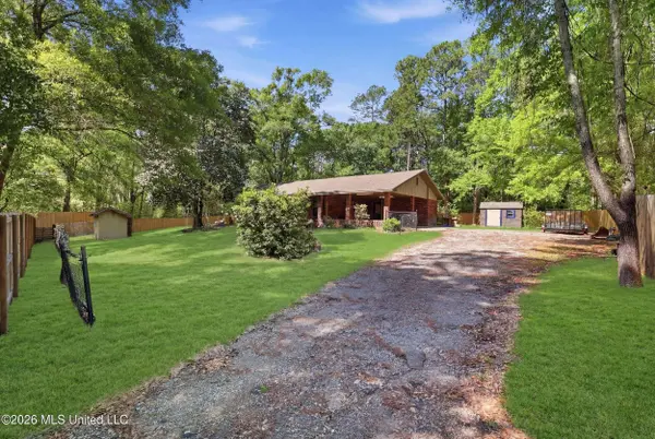 12523 Hudson Krohn, Biloxi, MS 39532