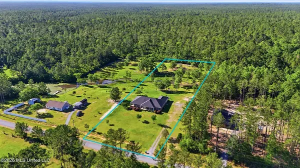 96 Daniels Way, Saucier, MS 39574