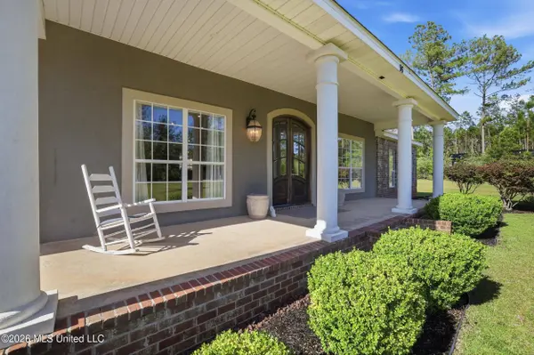 96 Daniels Way, Saucier, MS 39574