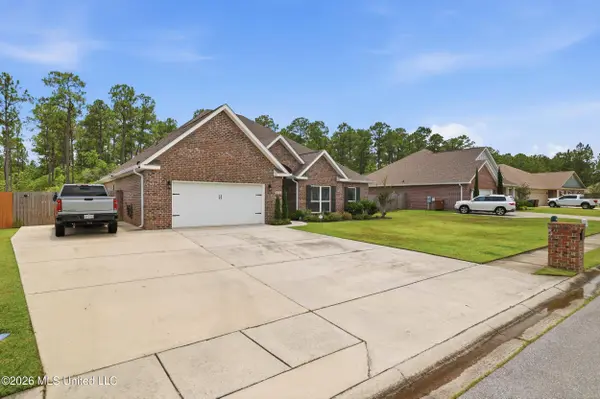 9028 River Birch Drive, Biloxi, MS 39532