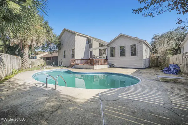 4409 Shadow Wood Circle, Pascagoula, MS 39581