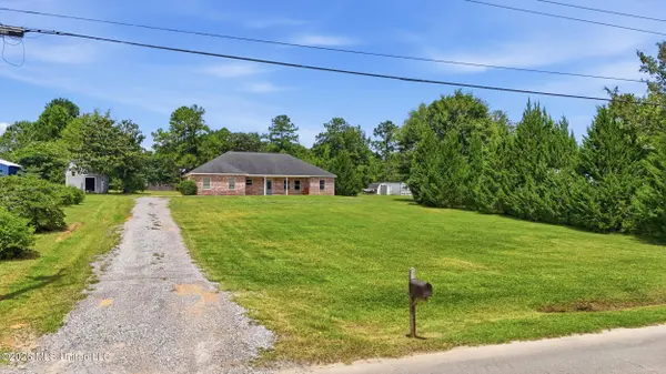 13541 Mount Pleasant Road, Vancleave, MS 39565