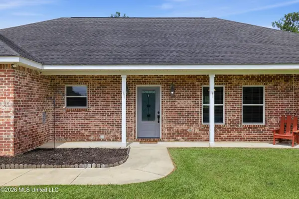 13541 Mount Pleasant Road, Vancleave, MS 39565