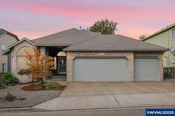 13002 Sierra Vista Dr, Lake Oswego, OR 97035