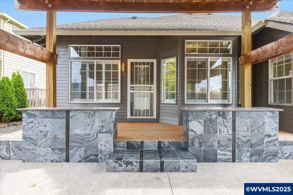 13002 Sierra Vista Dr, Lake Oswego, OR 97035