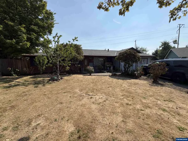 3827 Pine St SE, Albany, OR 97332