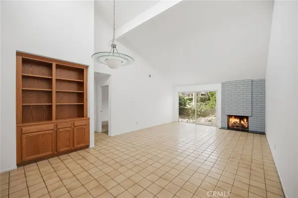 27 Dogwood S, Irvine, CA 92612