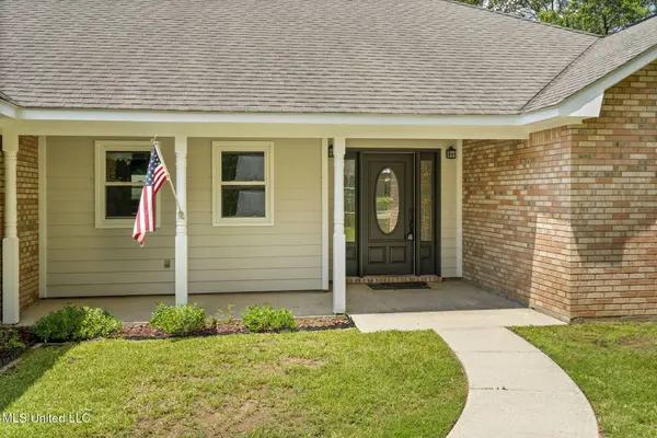 16277 Mayhaw Drive, Biloxi, MS 39532