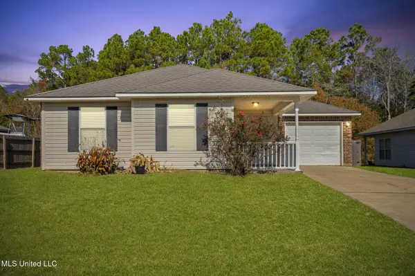 5530 Landing Ct, D'iberville, MS 39540
