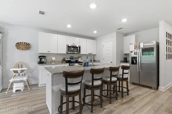 18425 S Carr Bridge Road, Biloxi, MS 39532