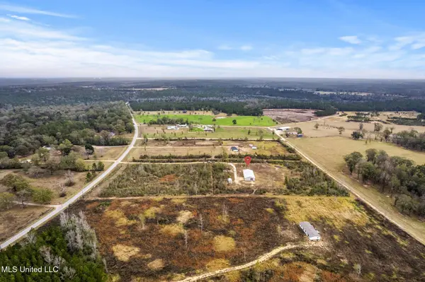 284 W Wire Road, Perkinston, MS 39573