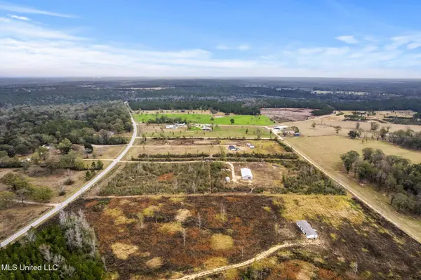 284 W Wire Road, Perkinston, MS 39573